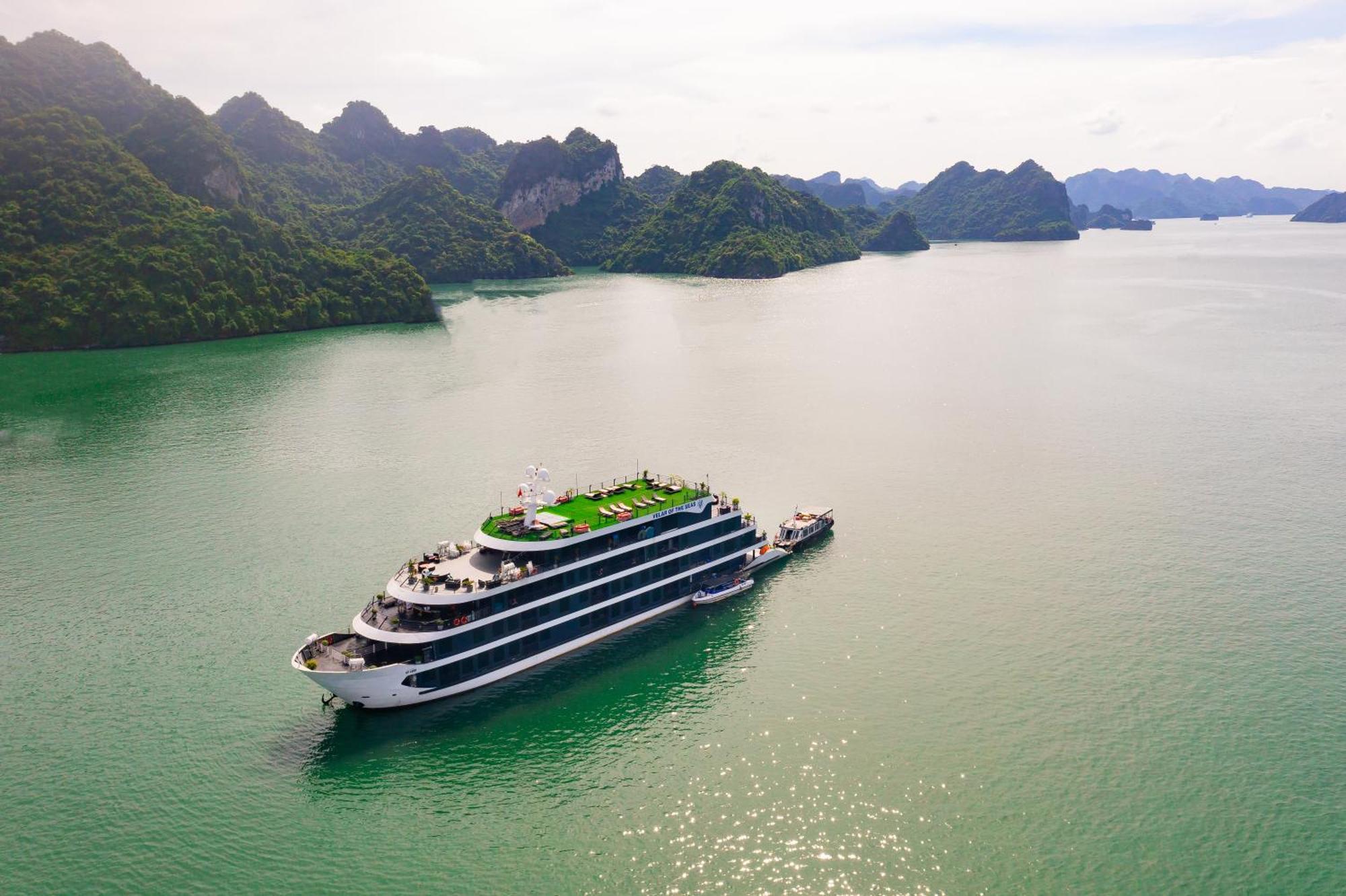 Hotel Velar Of The Sea Ha Long Exterior foto