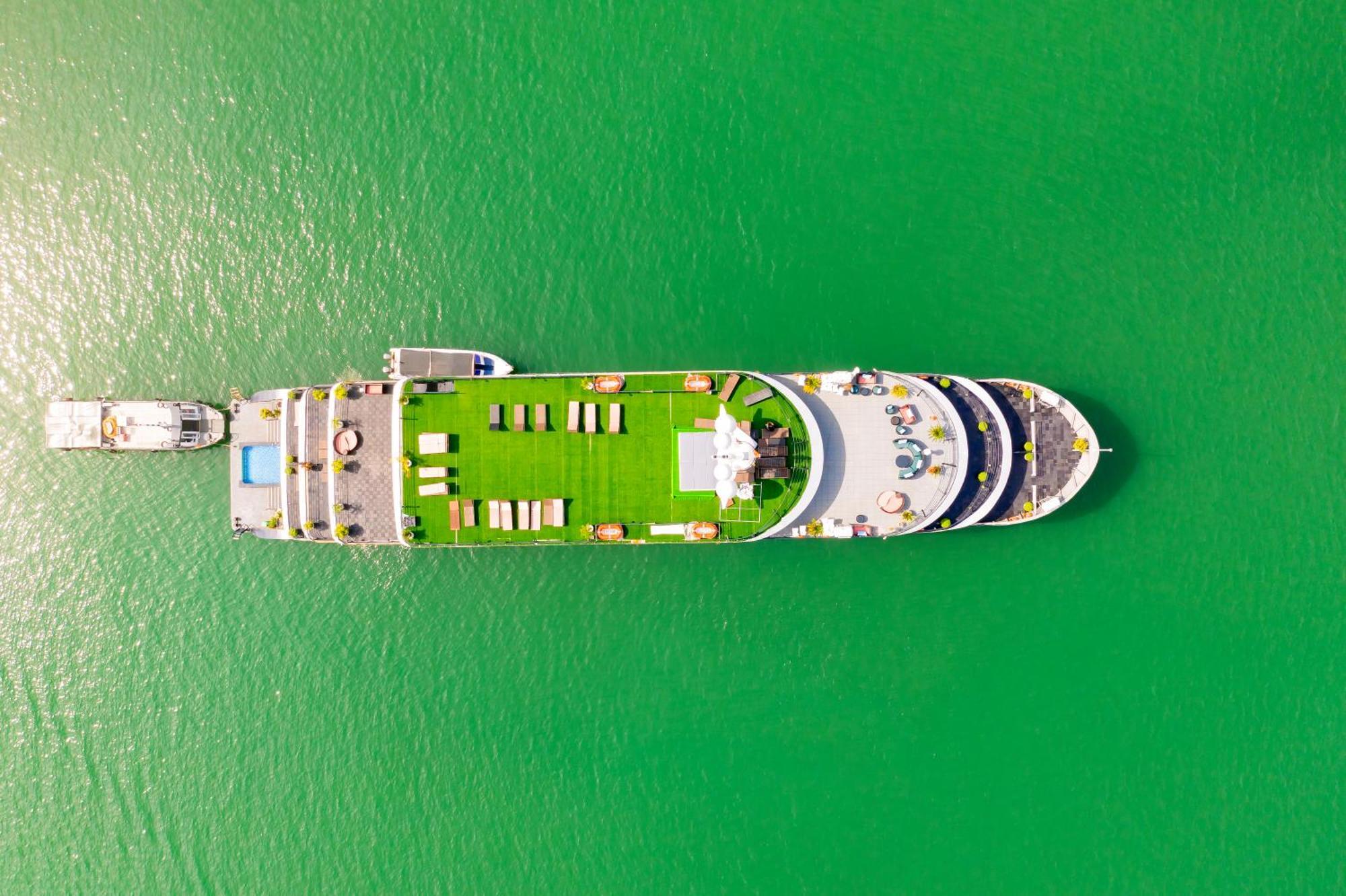 Hotel Velar Of The Sea Ha Long Exterior foto