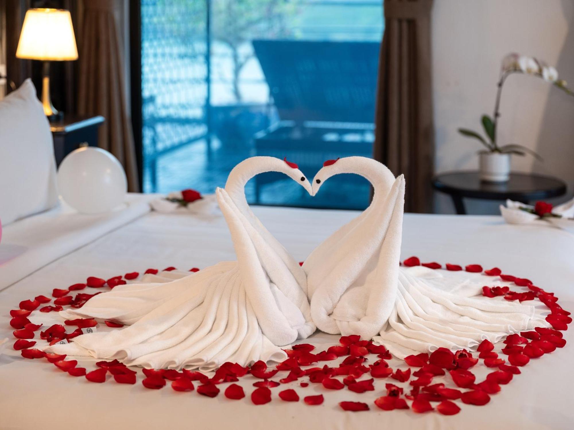 Hotel Velar Of The Sea Ha Long Exterior foto